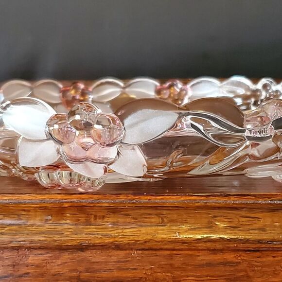 Mikasa Carmen Pattern Pink Flowers Round Serving Tray Plate 12" - Picture 8 of 8